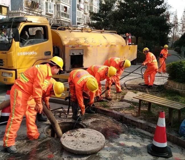 龙子湖市政管道清淤