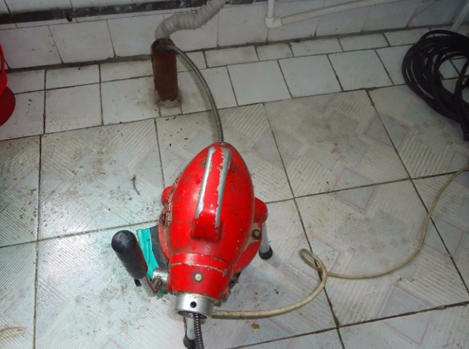 龙子湖下水道疏通