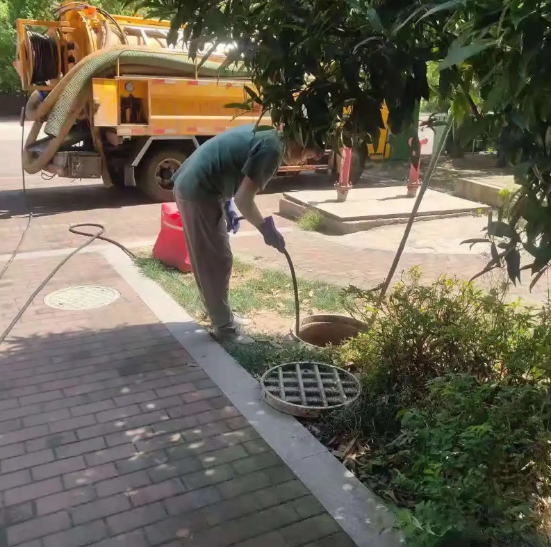 龙子湖市政排污管道清淤疏通——专业团队，让您全程省心！